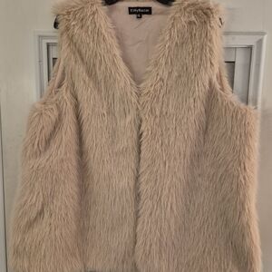 Women's Plush Faux Fur Vest - Beige